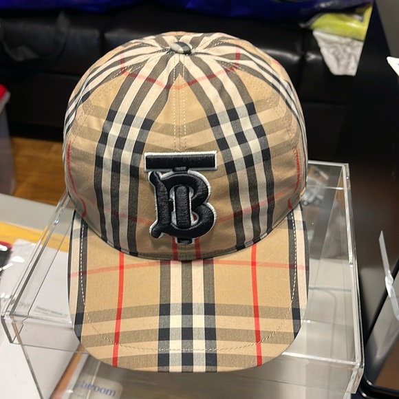 Burberry TB Check Baseball Cap - Picture 2 of 5